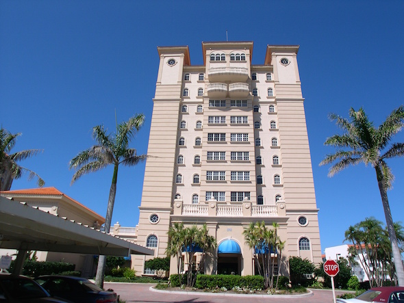 Sarasota Bay Club